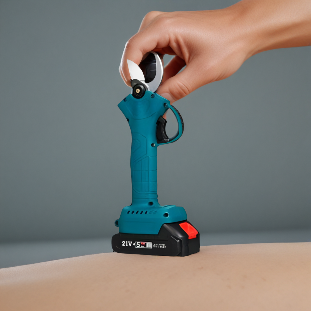 ELECTRIC CORDLESS PRUNING SHEARS